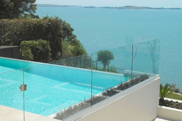 FT Vidraçaria - Guarda-Corpo Em Vidro